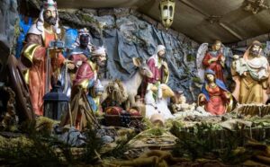 Presepe Napoletano, simbolo dei Tour natalizi in Campania